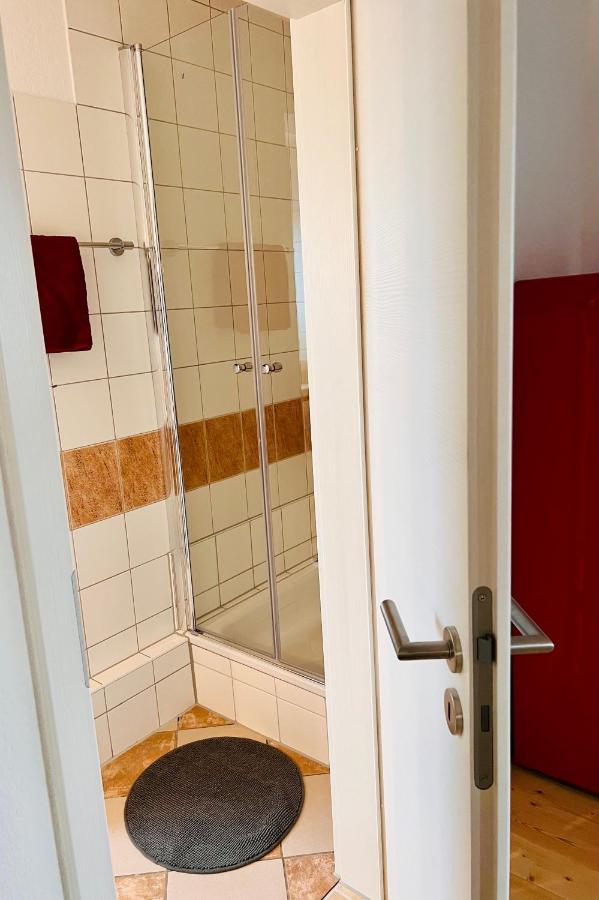 Kuschelige Helle Ferienwohnung Gotha Exteriör bild